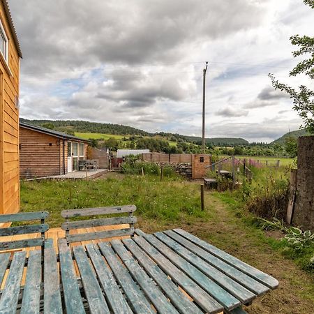 Enchanting Tiny House With Wood Burner And Hot Tub In Cairngorms Ballater Εξωτερικό φωτογραφία